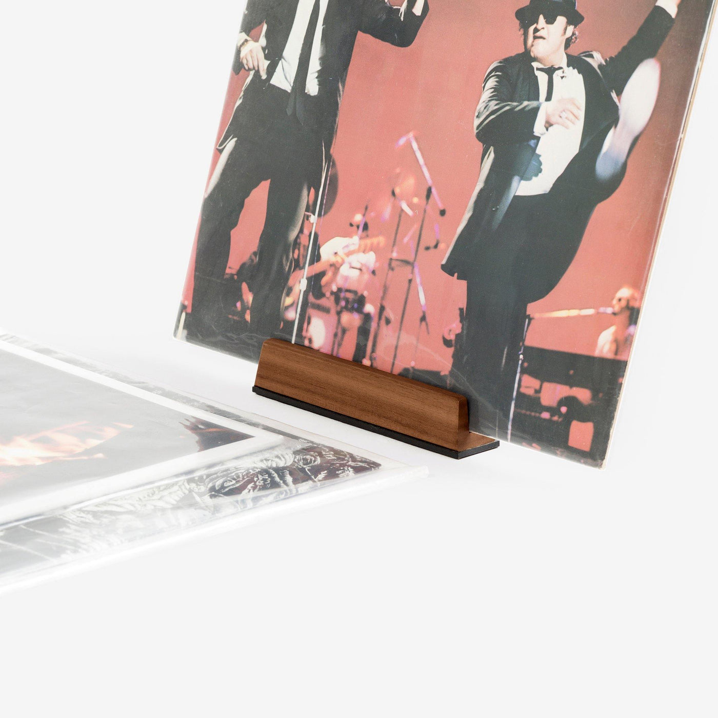 Visible Vinyl – Tabletop Record Display - Well Made